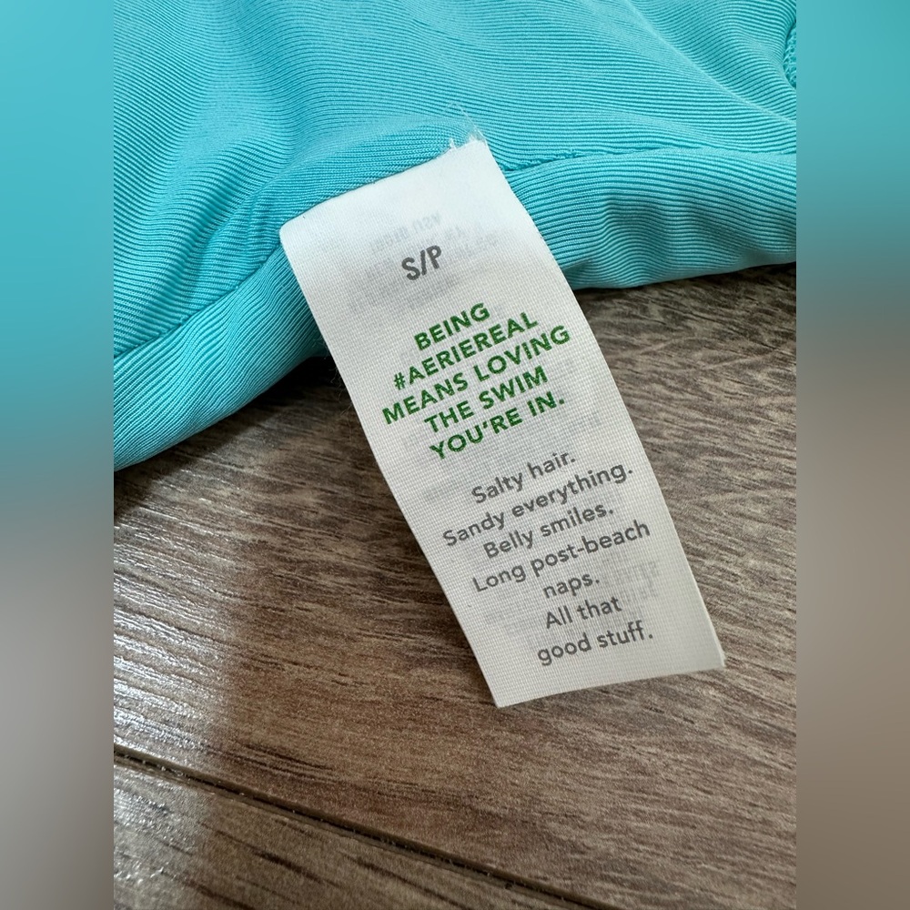 Aerie Shimmery Crinkle One Piece Swimsuit | Cheeky Scoop Back | S | NWOT - Picture 4 of 14